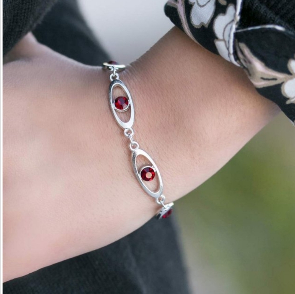 Paparazzi Starry Eyed Bracelet